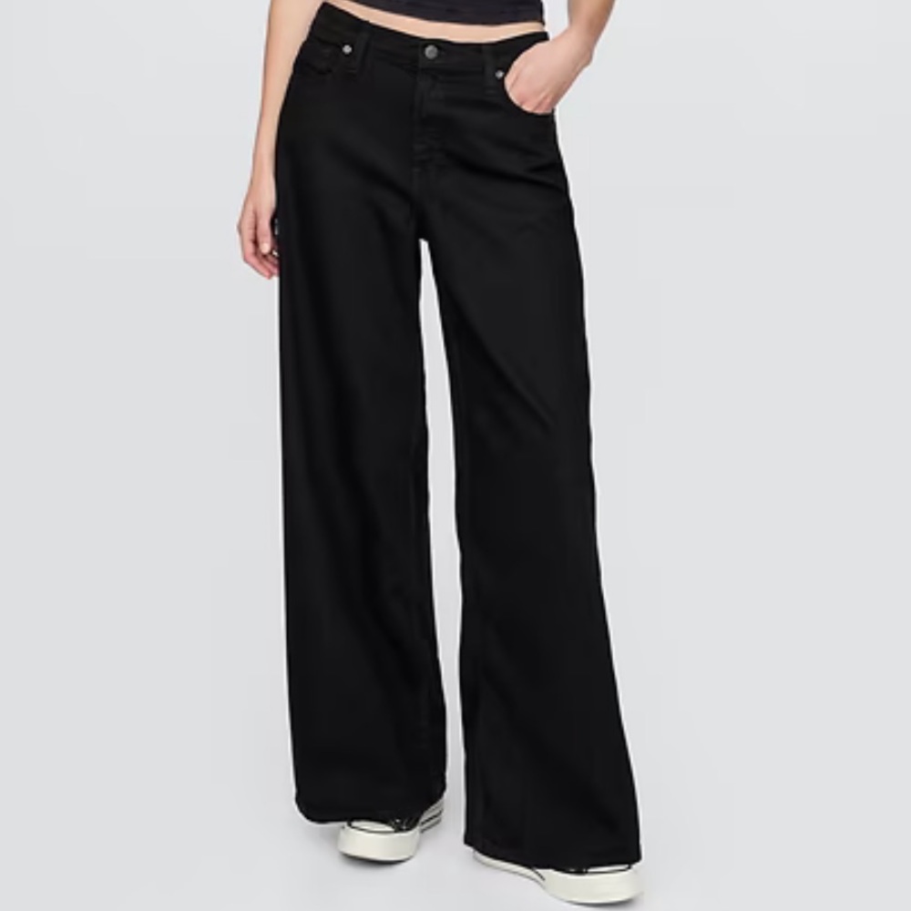 Gap UltraSoft Mid-Rise Baggy Jeans